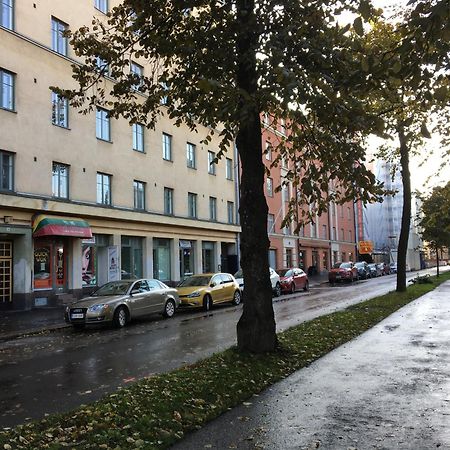 Small Studio Apartment Nearby City Centre Helsinki Luaran gambar